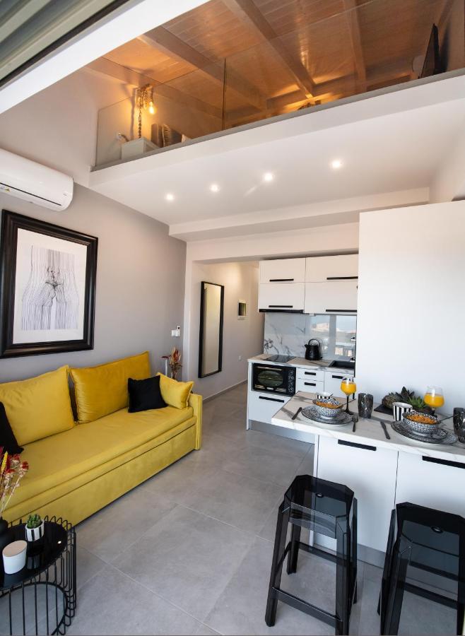 Above Blue Maisonettes Grey Diamond 니키아나 외부 사진